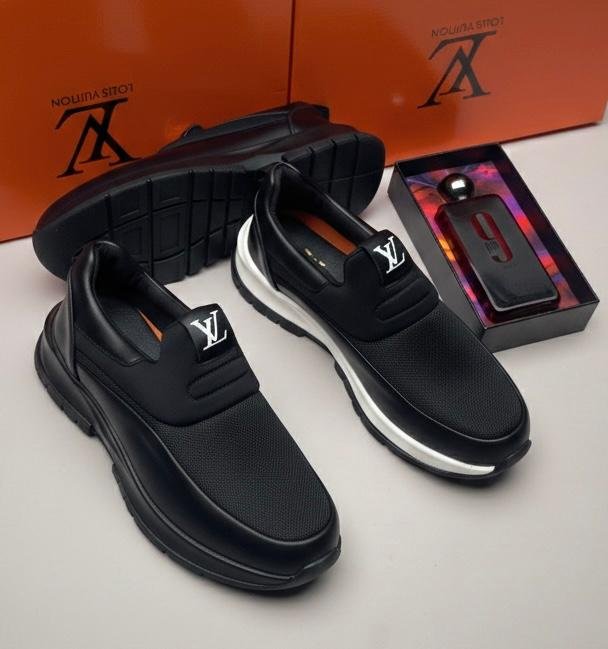 Louis Vuitton Sneakers