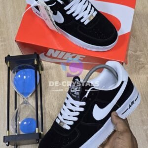 Nike Airforce 1 (black suede)
