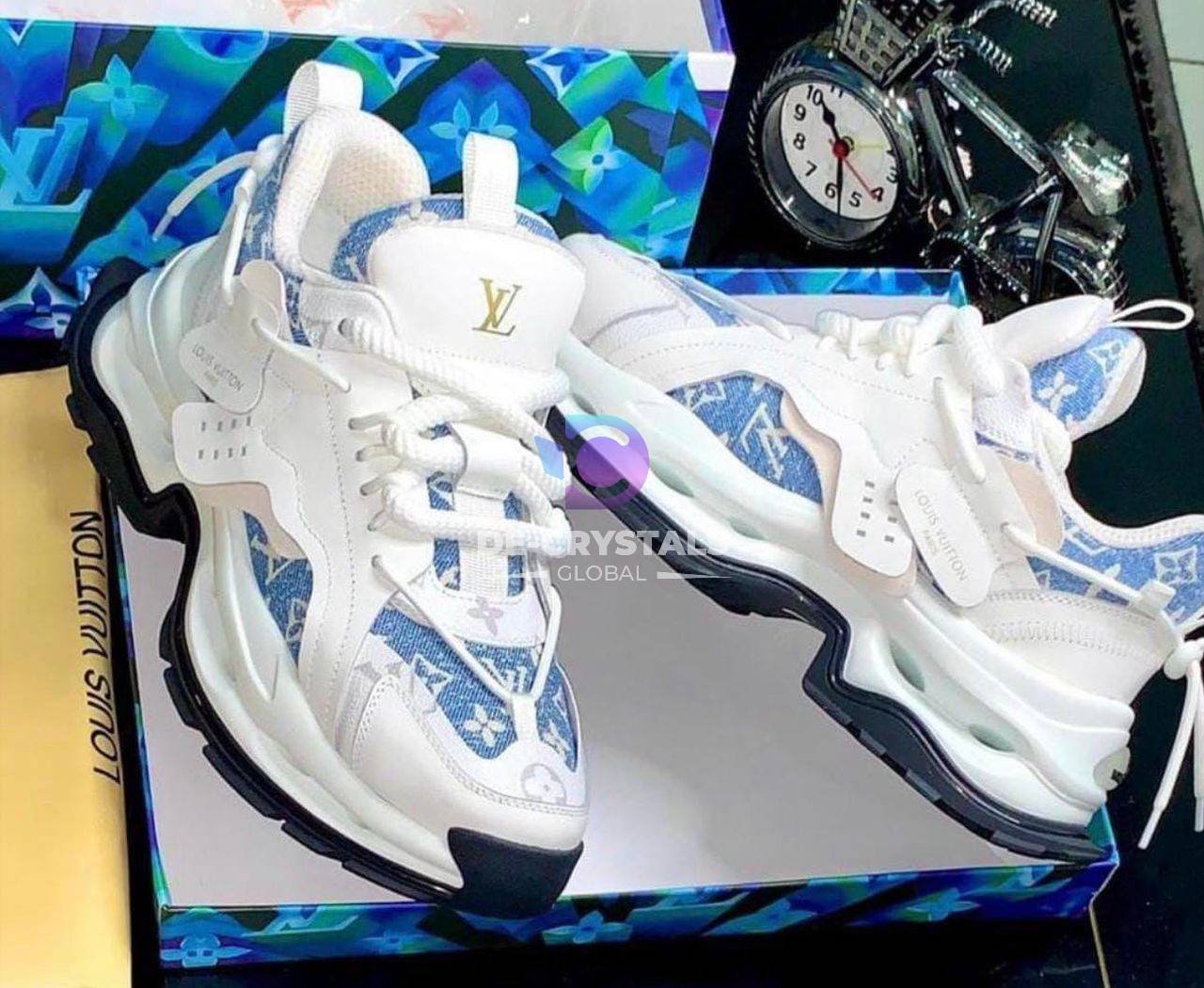 Stylish Louis Vuitton Sneakers Unisex